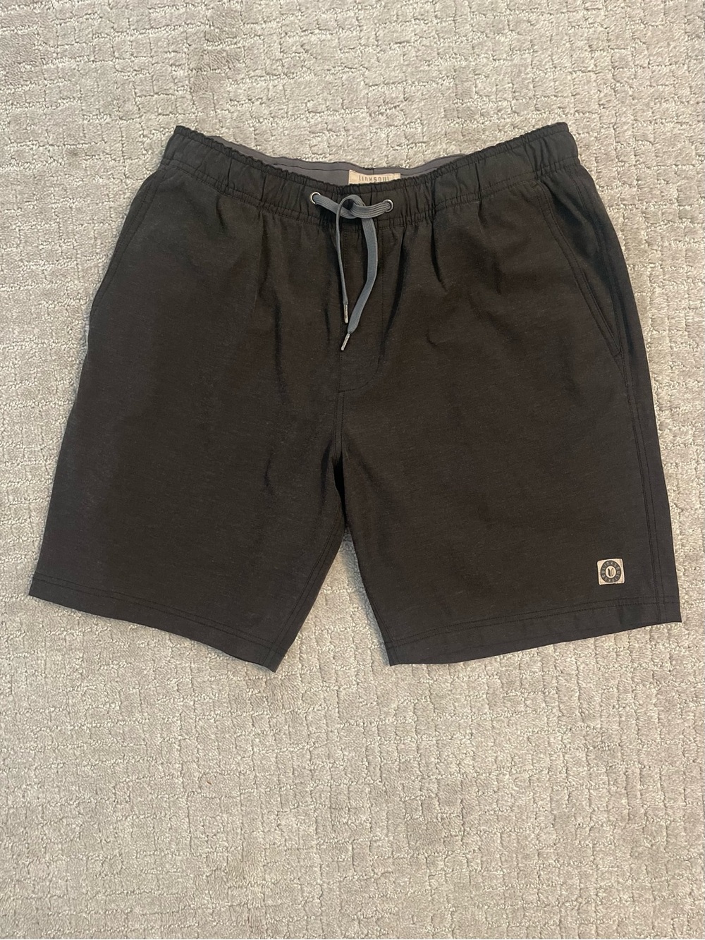 Linksoul Black Elastic Drawstring Athletic Shorts with Lining